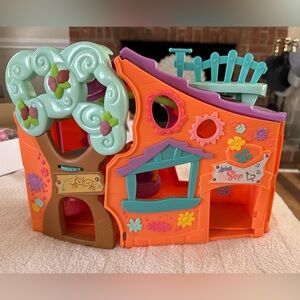 Littlest Pet Shop Tree House